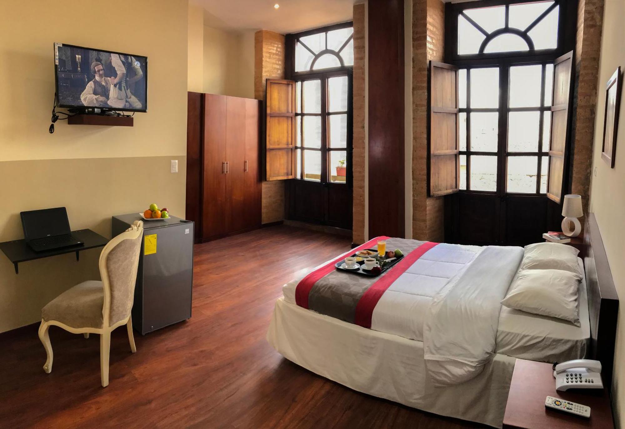 Floré Hotel Boutique Cuenca Esterno foto