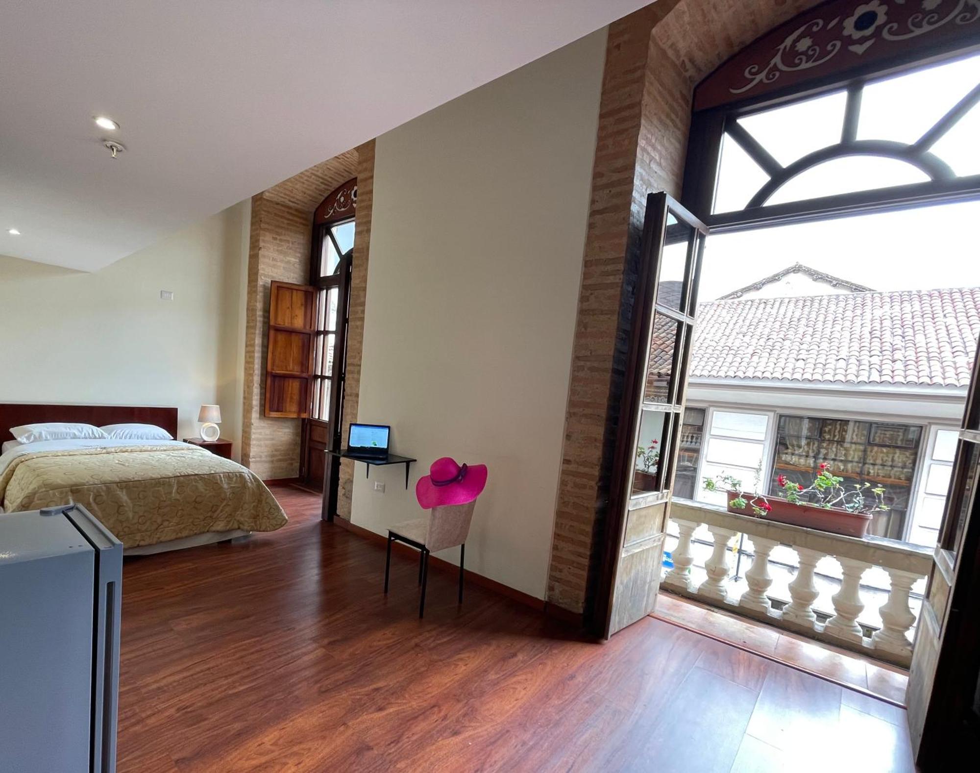 Floré Hotel Boutique Cuenca Esterno foto