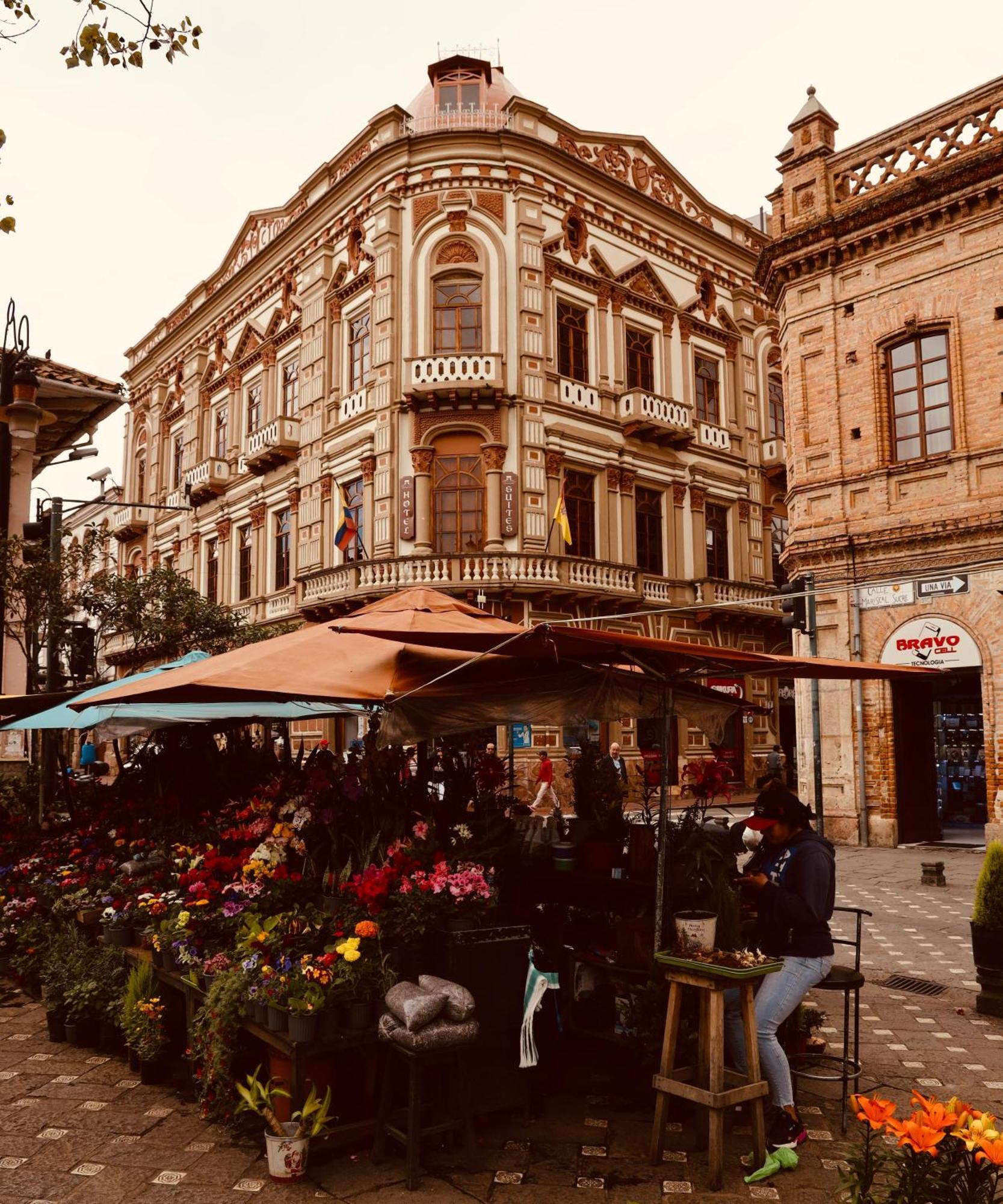 Floré Hotel Boutique Cuenca Esterno foto
